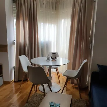 Andjelka A26 Silver Lake, Srebrno Jezero, * Veliko Gradiste